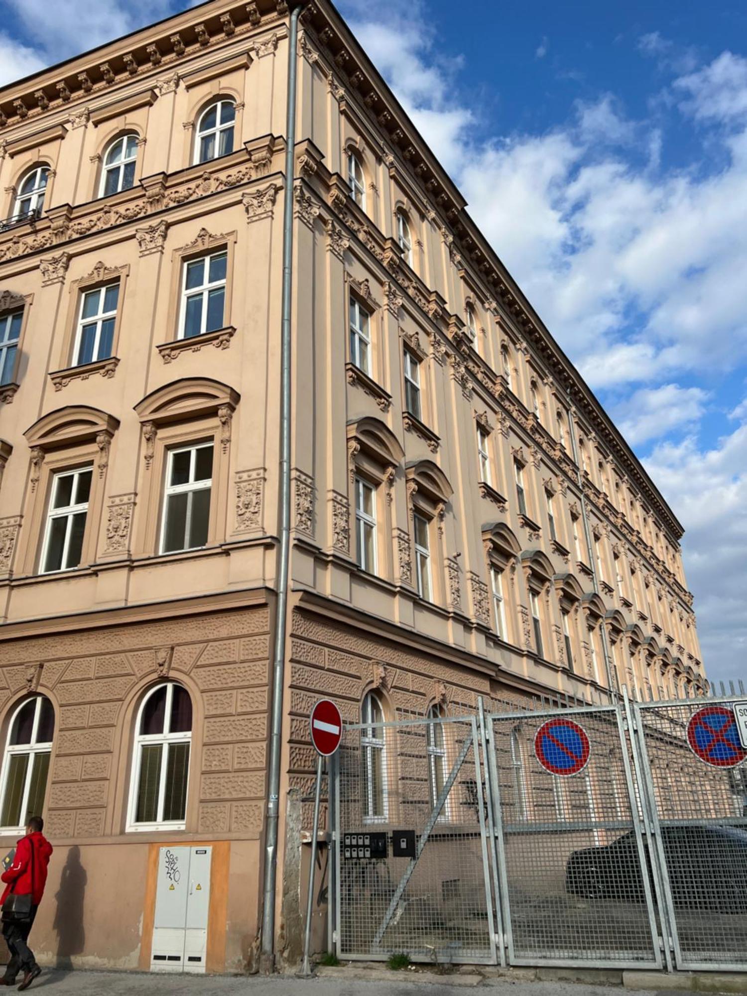 Apartment Plus Parking Brno Exterior foto